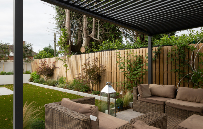 Modern Outdoor Garden Decoration Ideas for Family Homes