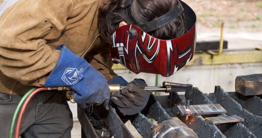 Sheet Metal Fabrication Near Me: How to Choose a Reliable Fabricator for Your Project