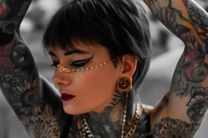 Ear Stretching Jewelry: How to Choose Ear Stretchers, Plugs, and Tunnels